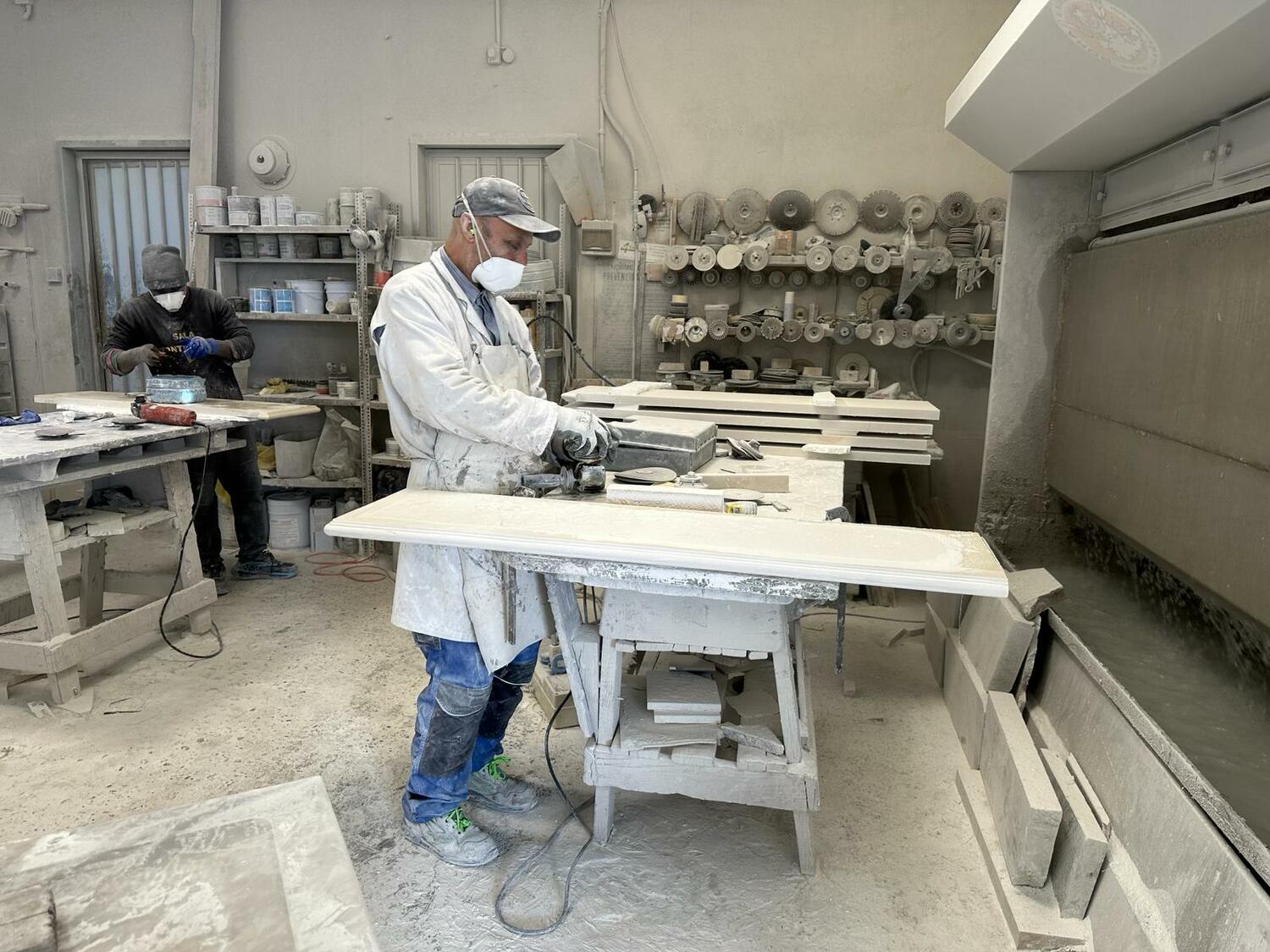 Stone Decor Europe S.L - Carrara Italy Hand made art stone works tone Decor Europe S.L - Carrara Italy Hand made art stone works - processing of marble, granite projects
